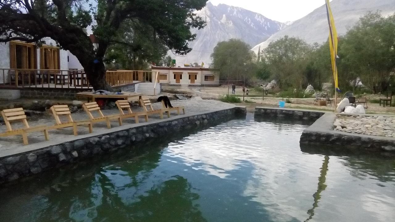 Lotus Eco Resort Hundar 外观 照片