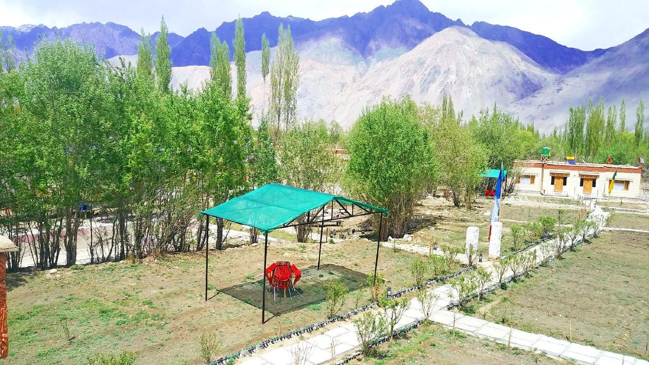 Lotus Eco Resort Hundar 外观 照片